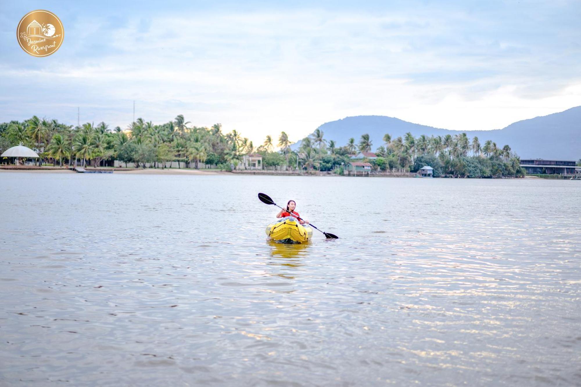 Jasmine River Front Hotel Kampot Ngoại thất bức ảnh